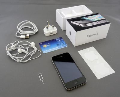 iphone 4 white color. For sell : Iphone 4 32GB